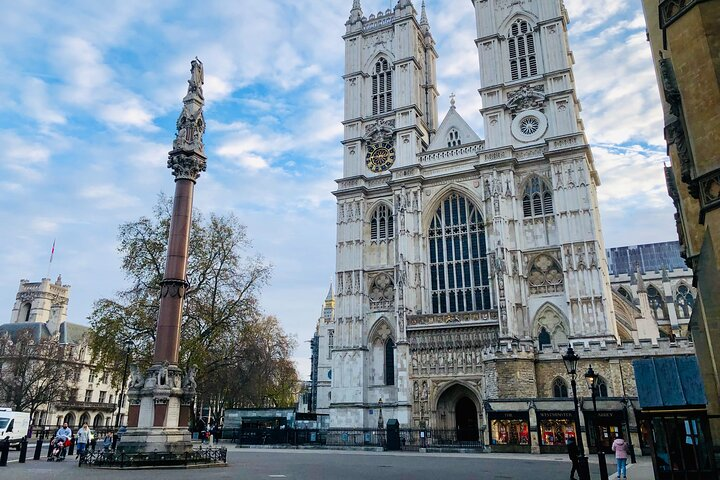 Westminster Abbey Guided Private Tour - Photo 1 of 6